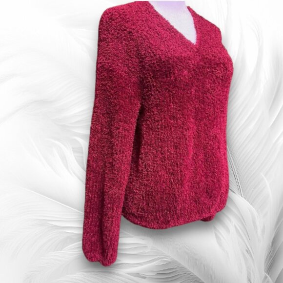 New Women's Handmade Crimson Knitted Sweater Size M/L - Picture 6 of 11